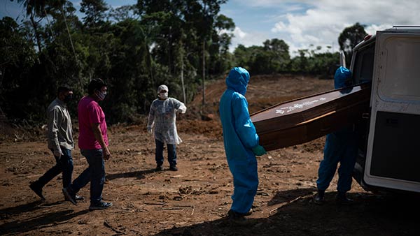 இந்தியா 