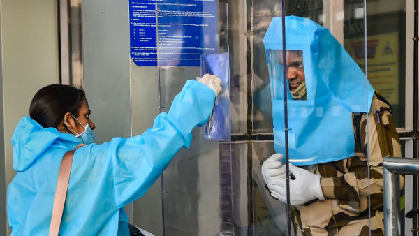 ஆக்டிவ் கேஸ்கள் 