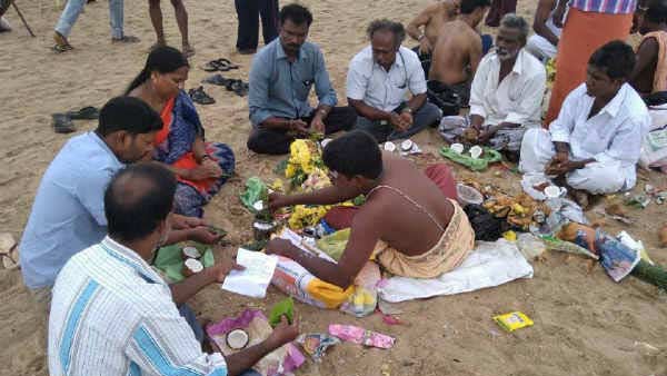 முன்னோர்கள் பசியை போக்குவோம் 