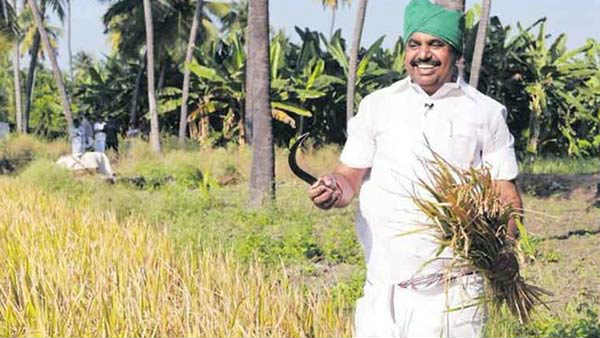  ஹைடெக் முதல்வர்