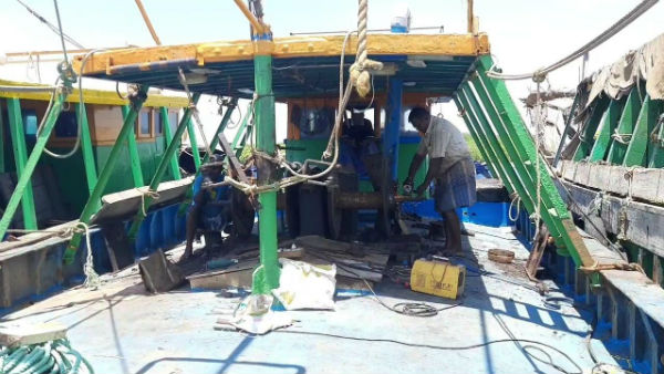 Fishermen in Puducherry did not go to sea for fishing 