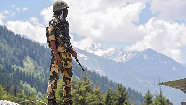 தற்காப்பு நடவடிக்கை என்ன? 