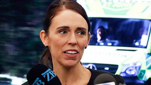 ஆட்டம் போட்ட பிரதமர் ஆட்டம் போட்ட பிரதமர்