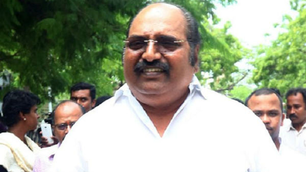 அரசியலுக்கு அப்பாற்பட்டு 