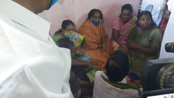 குஷ்பு வருத்தம் 