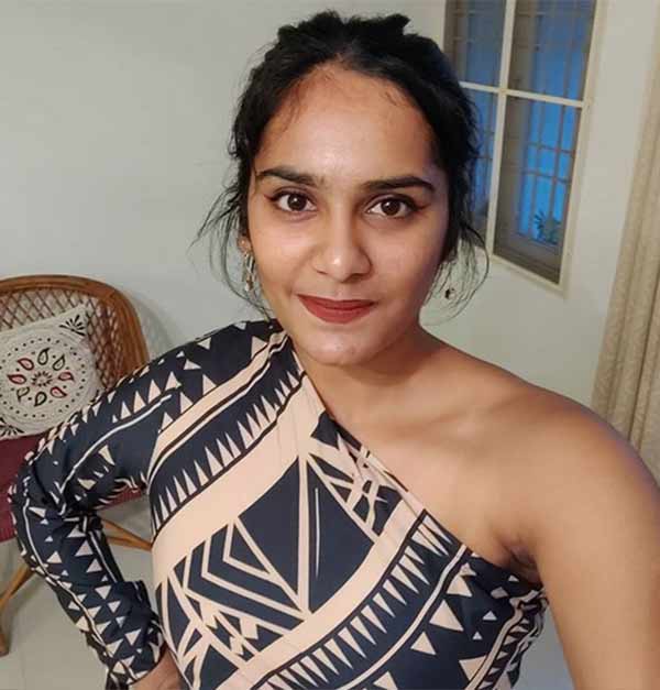 ஹாட் படங்கள்