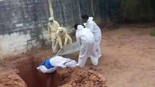 Puducherry district collector issues notice for the employees in death issue 