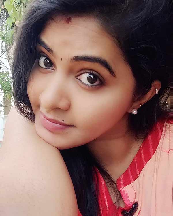 சும்மா இருக்காத ரட்சிதா