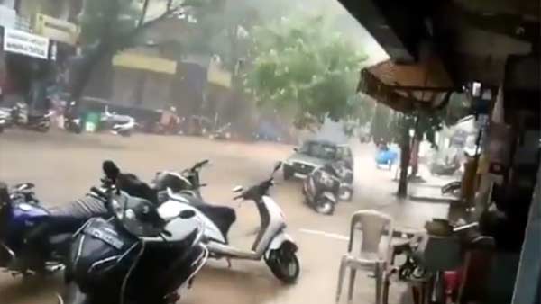 Rain lashes Chennai and Bangalore today 