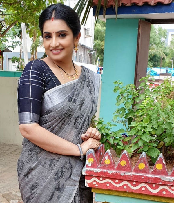  பல மொழித் திறமை