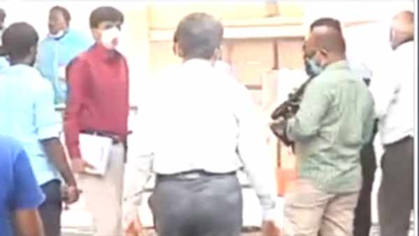 சாலிகிராமத்தில் சித்த மருத்துவ மையம் 