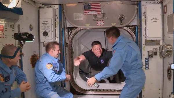 SpaceX: 2 Nasa astronauts have entered space station - Video SpaceX: 2 Nasa astronauts have entered space station - Video