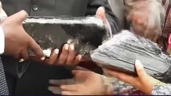 அரசுக்கு விற்பனை 