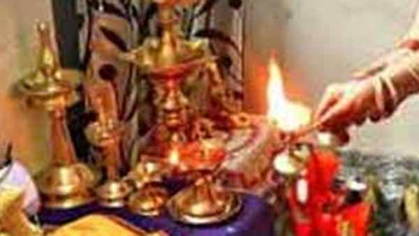 அரசியல் ஆதாயம் 