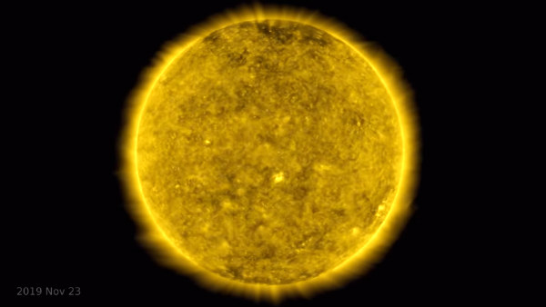 குவியும் பாராட்டு குவியும் பாராட்டு