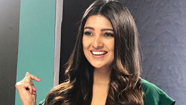  மக்களைக் கவர்ந்த தெய்வமகள்