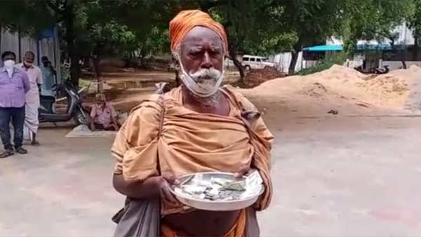 AlmsSeeker donated the Rs.50,000 money received to the Madurai District Collector 