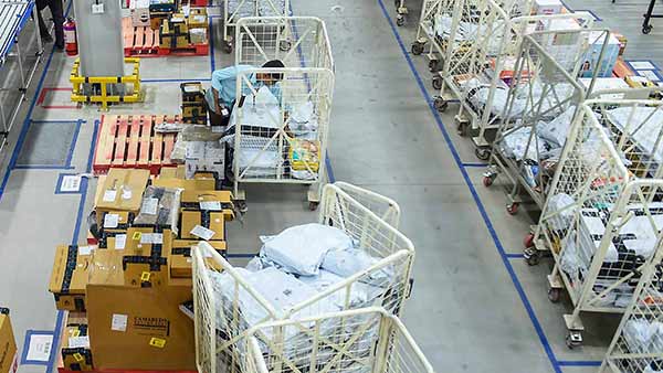 ஊக்கத்தொகையும் தருகிறார்கள் 