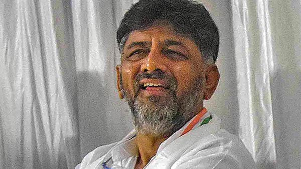 டி.கே.சிவகுமார் விமர்சனம் டி.கே.சிவகுமார் விமர்சனம்