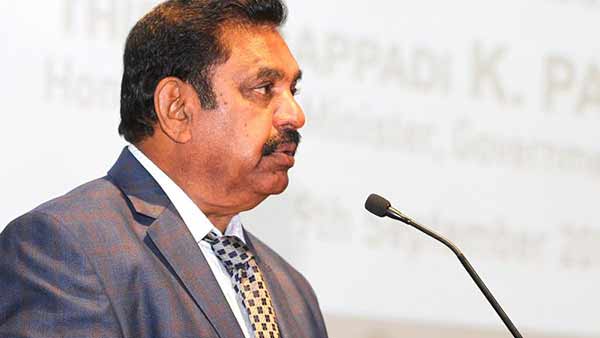 அமெரிக்கா சென்றார் 