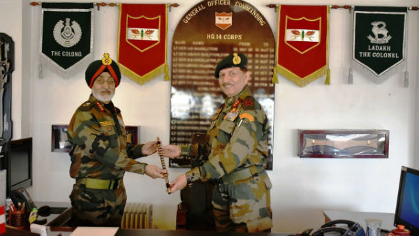 படைகளை திரும்ப பெற்றது 