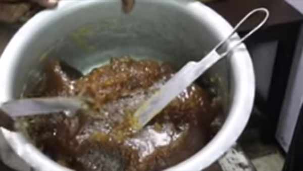 மீண்டும் தொடங்கியது மீண்டும் தொடங்கியது