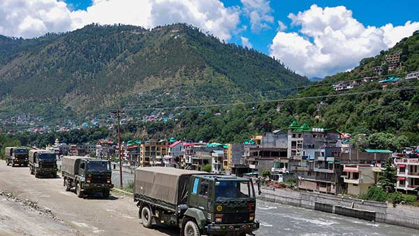 படைகளை விலக்க மறுப்பு 