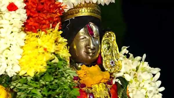 Madurai Kallazhagar temple aadi brahmorchavam begins with flag hoisting 