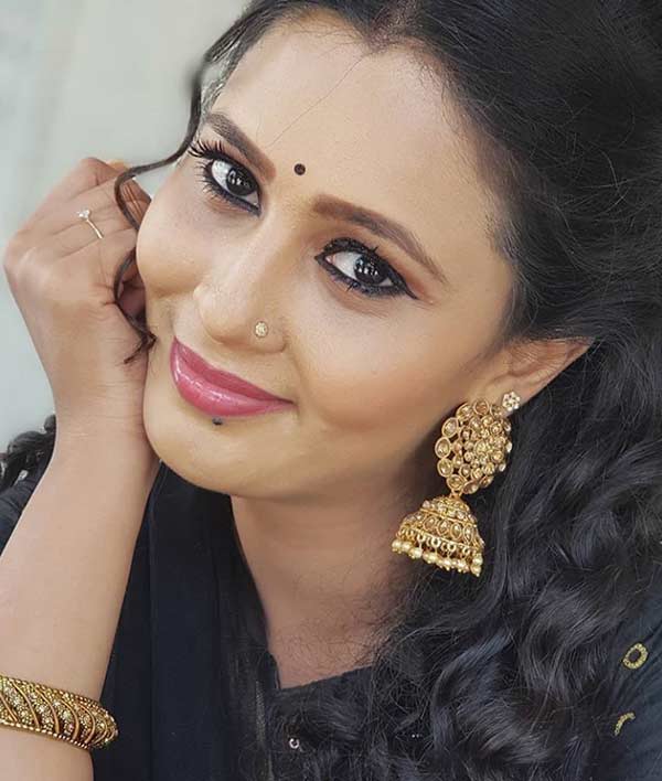 நேகாவின் அழகு ரகசியம்