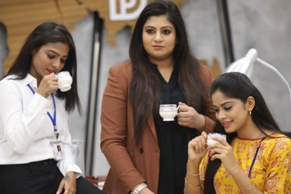  தர்ஷனாவின் அழகு