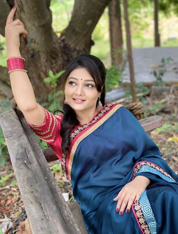 தீயா வேலை செய்யணும் குமாரு