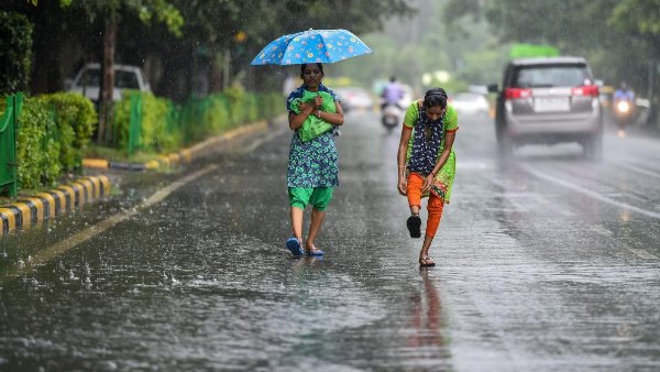 இடியுடன் கூடிய கனமழை 