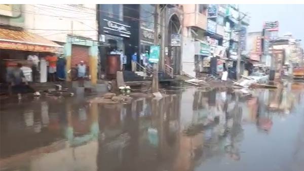 Heavy Rain lashes Chennai and several districts Tamil Nadu 