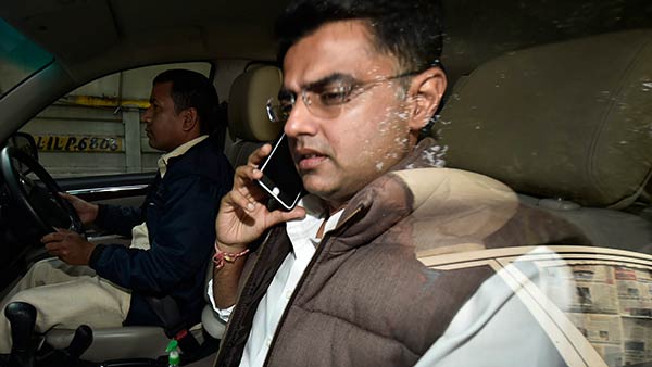 எதிர்த்து உள்ளனர் 