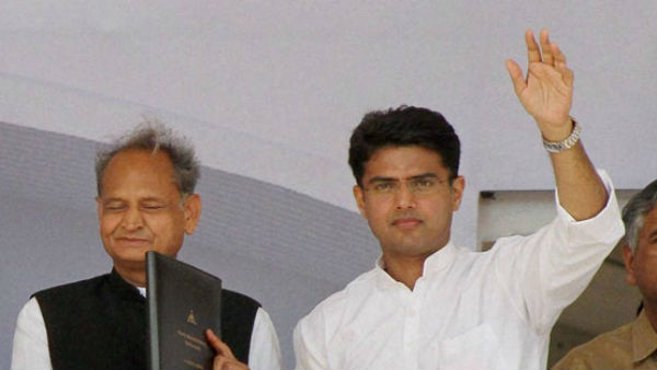 தப்பித்த அசோக் கெலாட் அரசு 