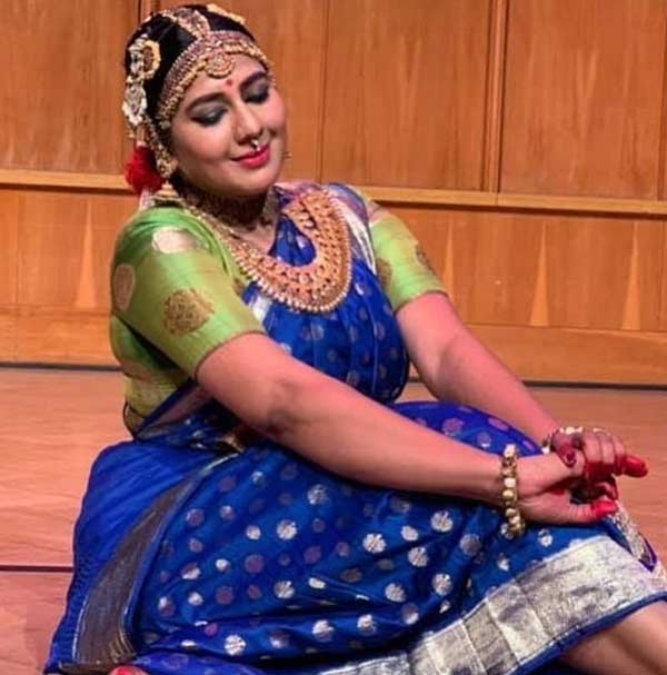 நடி்போடு படிப்பும்