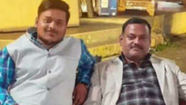 இரண்டு கட்சிகள் 