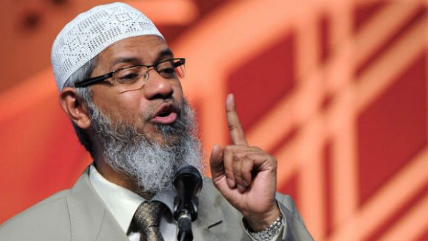 Delhi Riots: Police Special Cell found a link between the Delhi riots and Islamic preacher Zakir Naik Delhi Riots: Police Special Cell found a link between the Delhi riots and Islamic preacher Zakir Naik