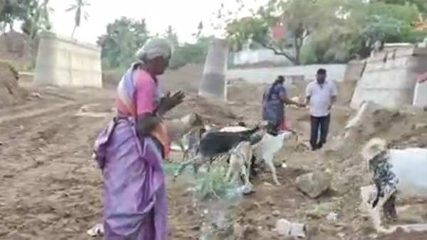 வெறிச்சோடிய பேரூர் படித்துறை