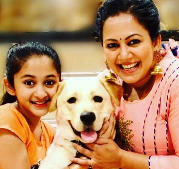 அம்மாவை மிஞ்சினார்