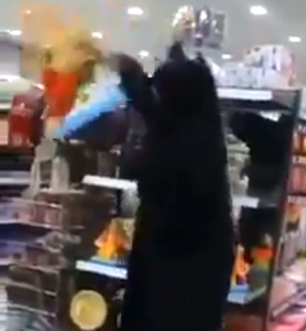 தூக்கி போட்டார் 