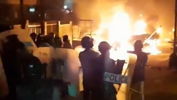 144 Imposed in Bangalore after the riot in front of MLA Srivasa Murthy home 