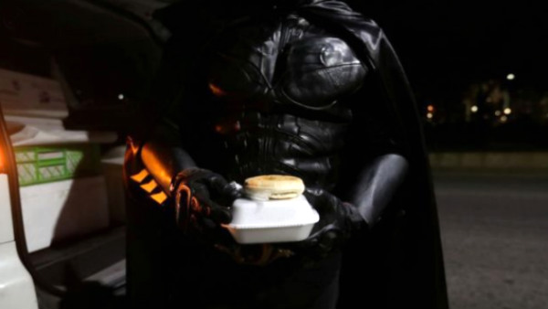 டயலாக் பேசிய பேட்மேன்