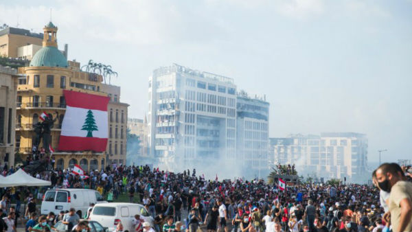 ஆட்சி கவிழும் 