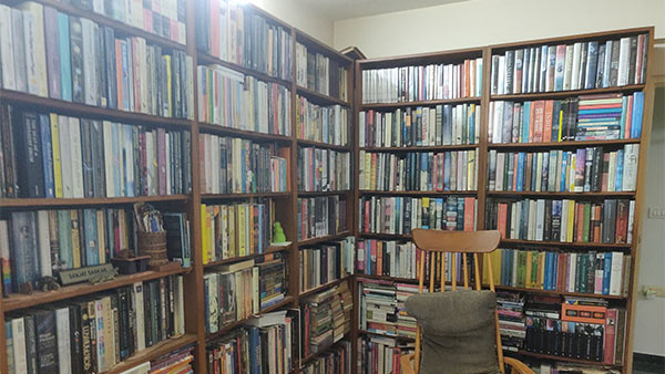 Man gets marriage proposals after he shares photos of his books collection