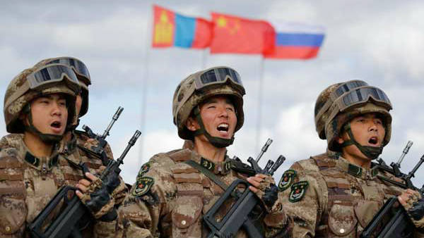 சீனா படை குவிப்பு 