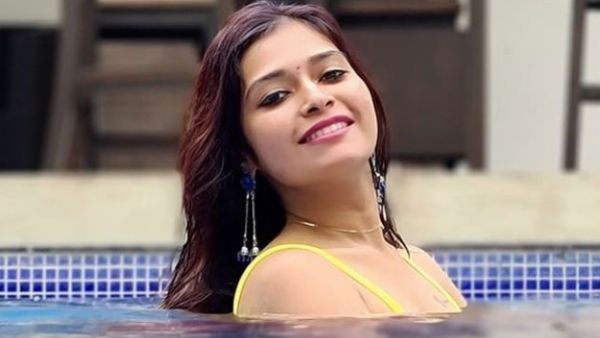  சூடான போட்டோக்கள்