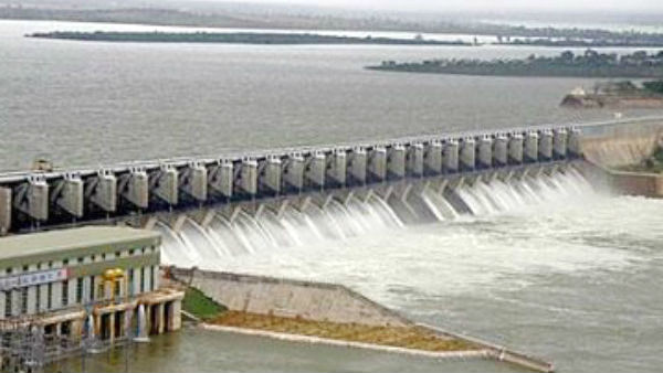 எங்கு பாய்கிறது எங்கு பாய்கிறது