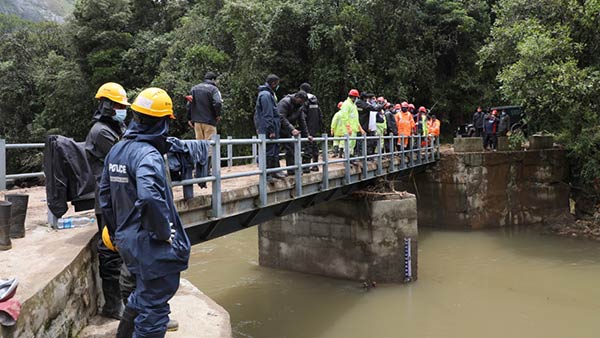 மீட்க உதவிய நாய் 
