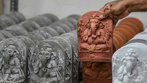 கண்டித்த நீதிமன்றம் 